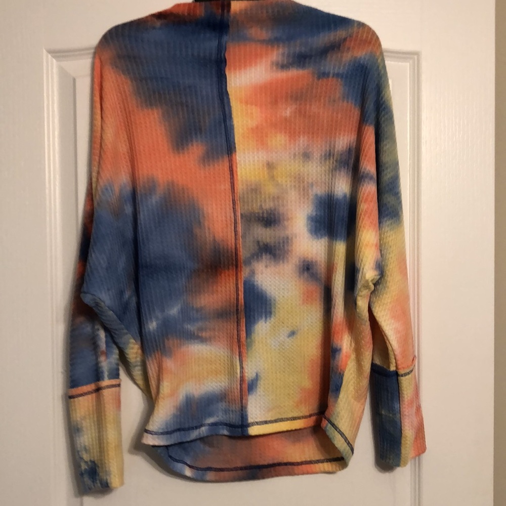 White Birch tie dye waffle knit top - Picture 5 of 5
